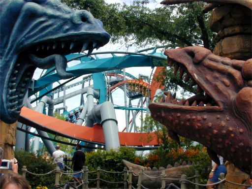 Theme Park Radar: History of Dueling Dragons at IOA